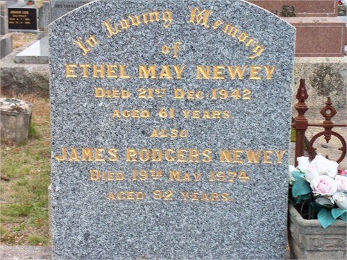 NEWEY James Rodgers 1882-1974 grave.jpg